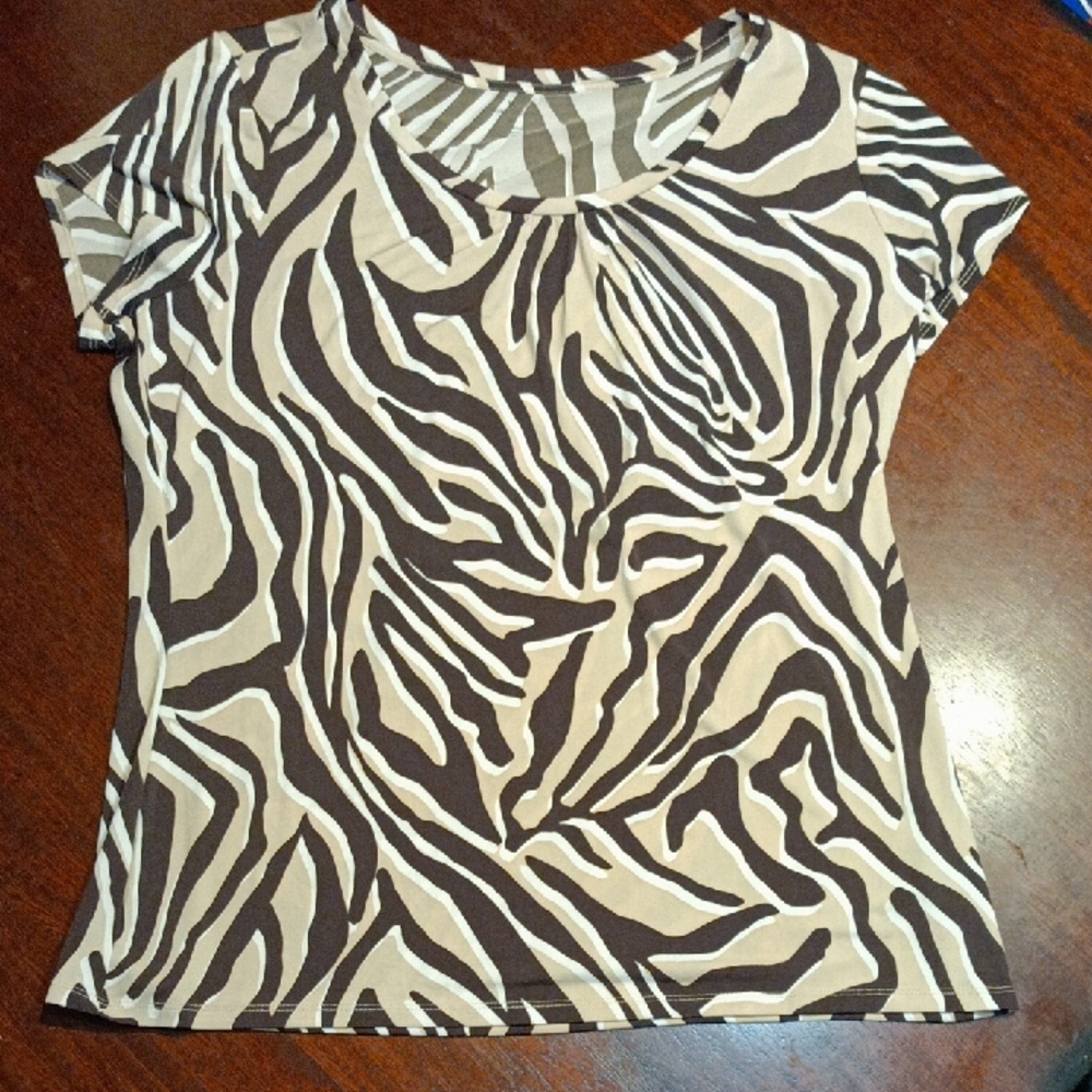 Worthington Short Sleeve Zebra-Print Tee in Brown and Cream